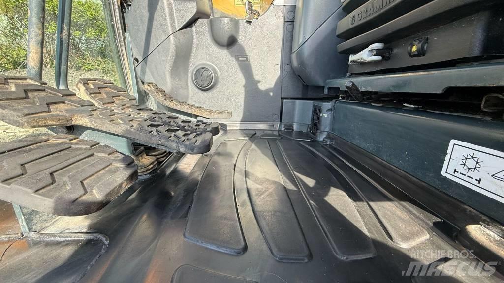 Hyundai HX 130 LCR Верижен екскаватор
