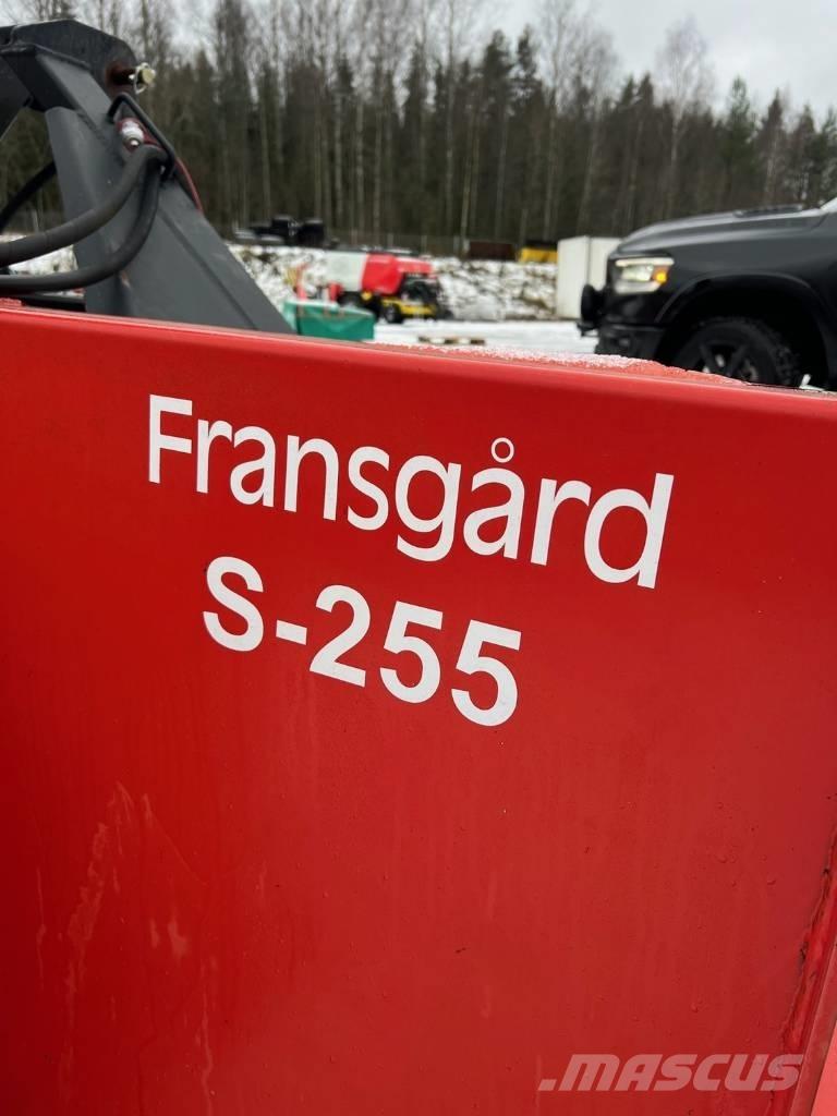 Fransgård S-255 Снегохвъргачки
