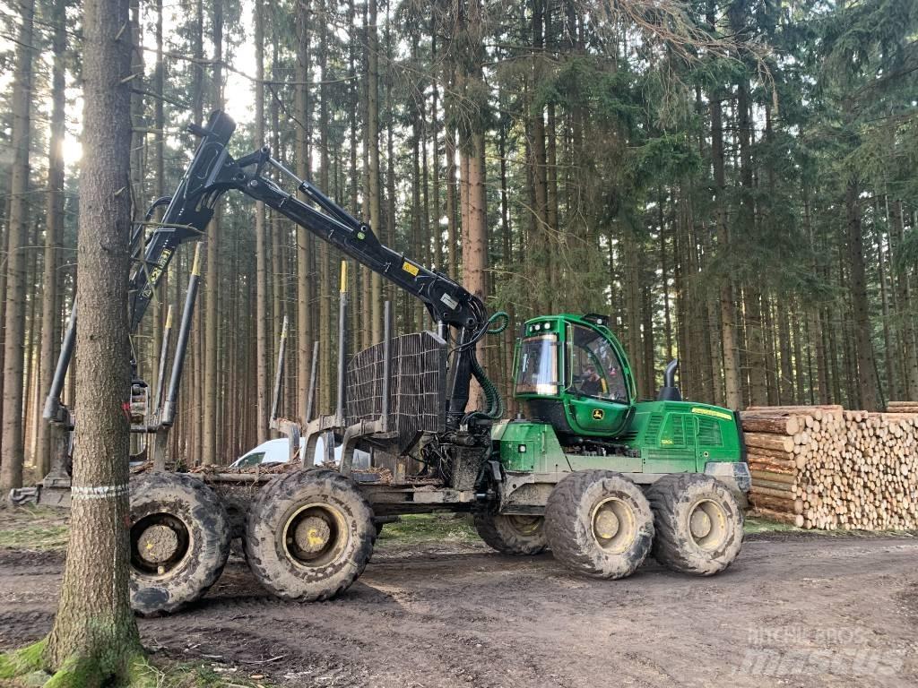 John Deere 1910G Форуардери