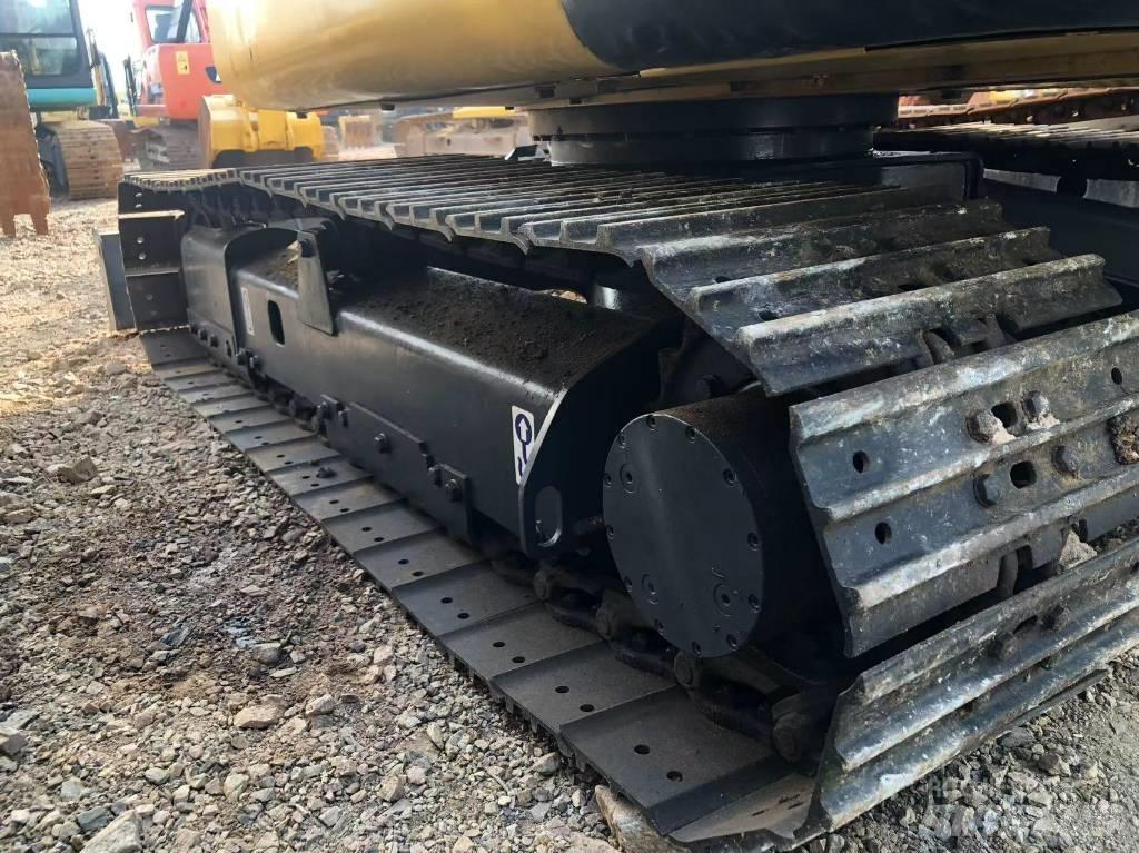 Komatsu 56-7 Верижен екскаватор