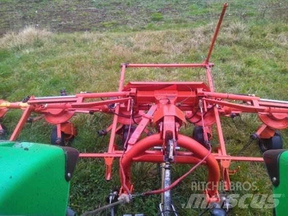Kuhn Gf5801 Гребла и сенообръщачки