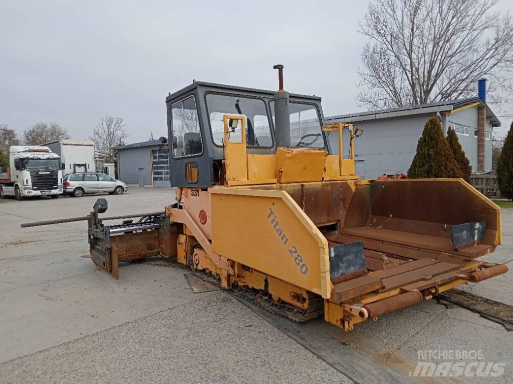 ABG Titan 280 Машини за асфалт
