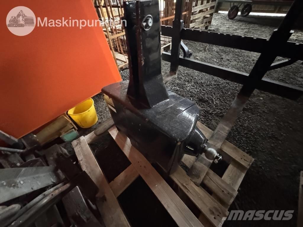 Valtra Valmet A 114 Трактори