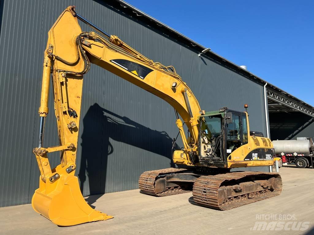 CAT 320C L Верижен екскаватор