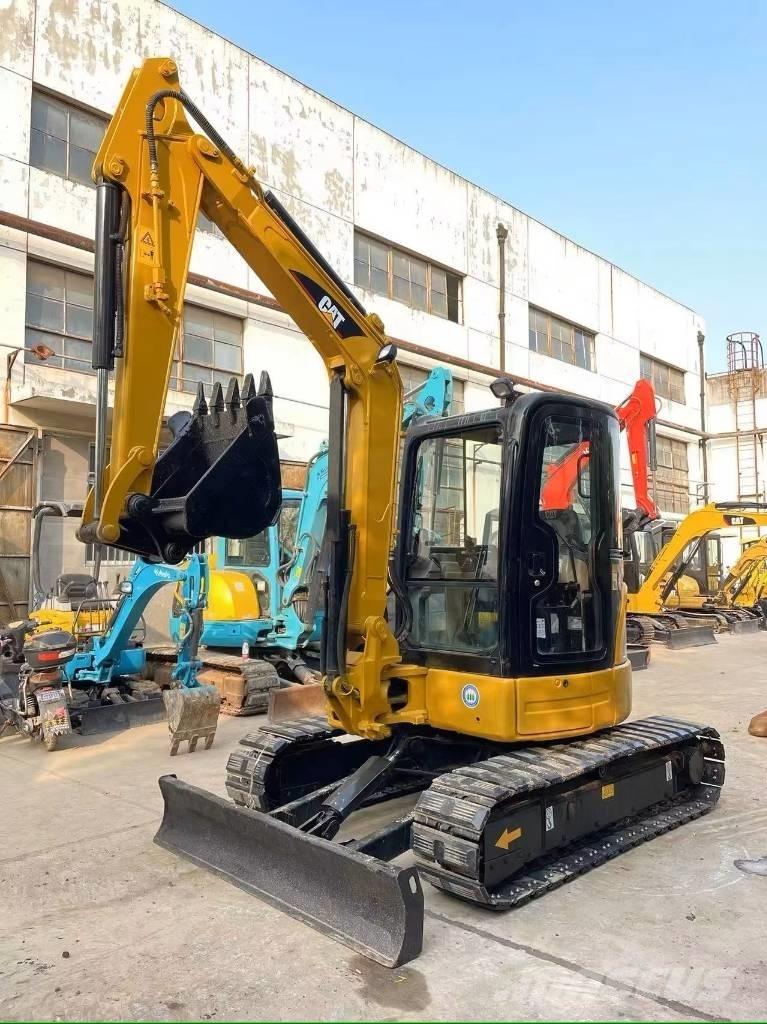 CAT 303.5 C CR Мини екскаватори < 7 т