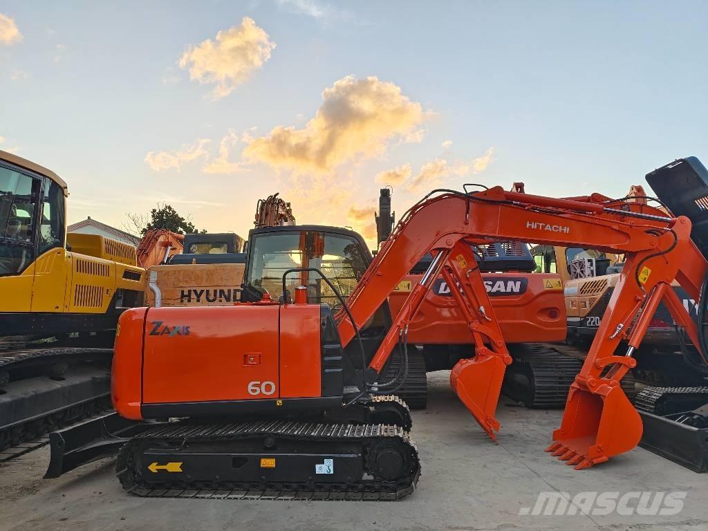Hitachi ZX 60 Мини екскаватори < 7 т
