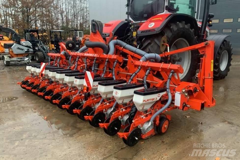 Kuhn Planter 3 Машини за прецизно сеене