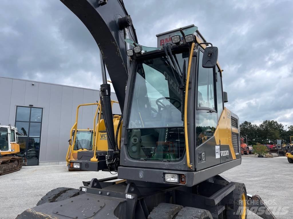 Volvo EW 160 E Колесни екскаватори