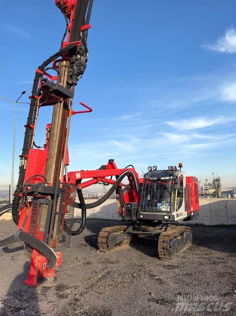 Sandvik DX 800 Апаратура за повърхностна редова сеидба