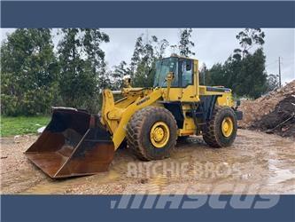 Komatsu WA 470 Колесни товарачи