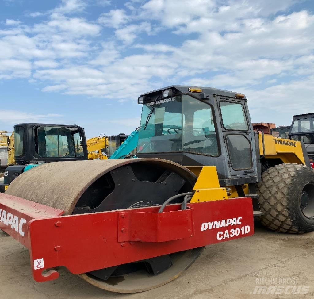 Dynapac CA 301 D Еднобарабанни ролки
