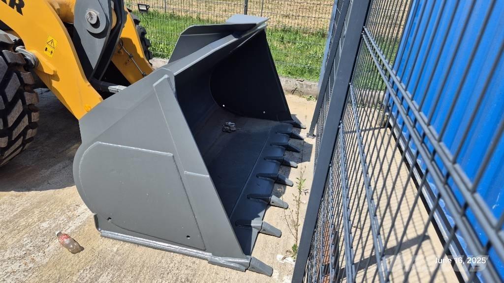 Liebherr L546 Колесни товарачи
