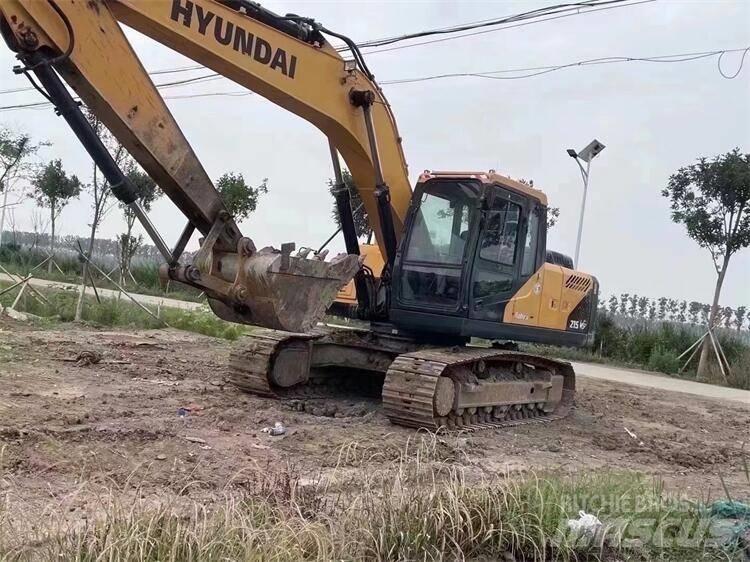 Hyundai R225LVS Колесни екскаватори