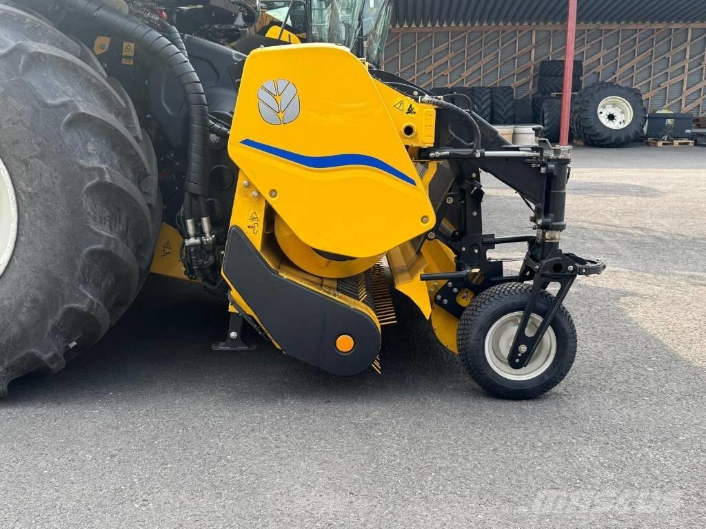 New Holland FR 550 Самоходни фуражири