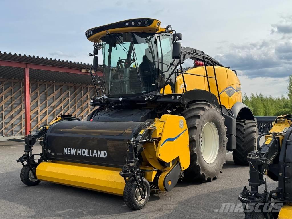 New Holland FR 550 Самоходни фуражири