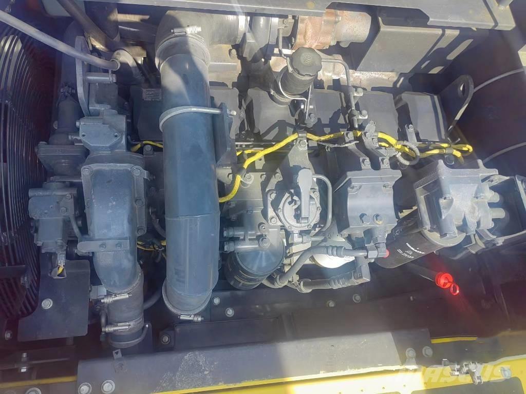 Komatsu PC450-8 Верижен екскаватор