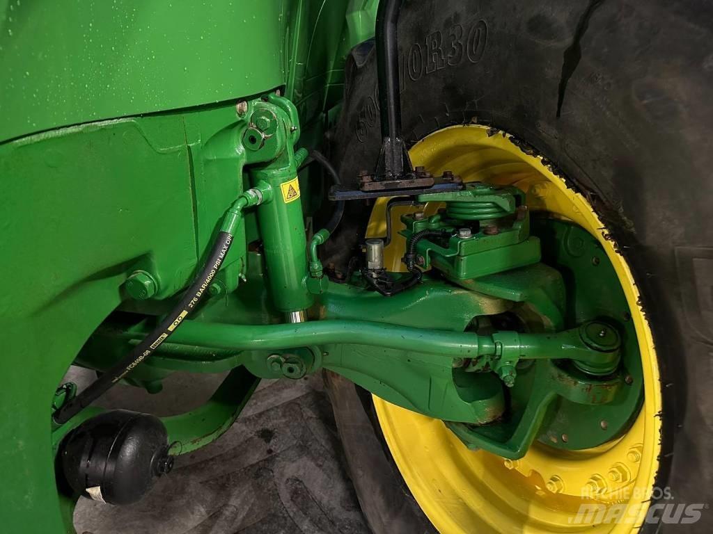 John Deere 7230 R Трактори
