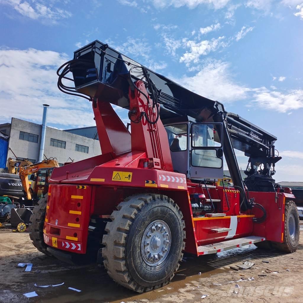 Kalmar DRF 450 Кари повдигачи на контейнери
