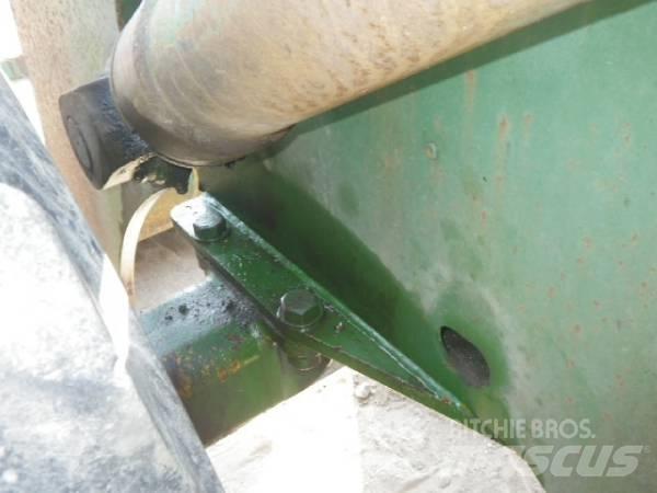 Komatsu 510 Колесни товарачи