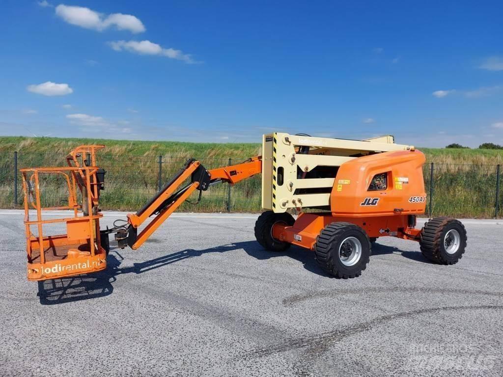 JLG 450 AJ Съчленени стрелови подемници