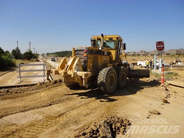 CAT 140H Грейдери