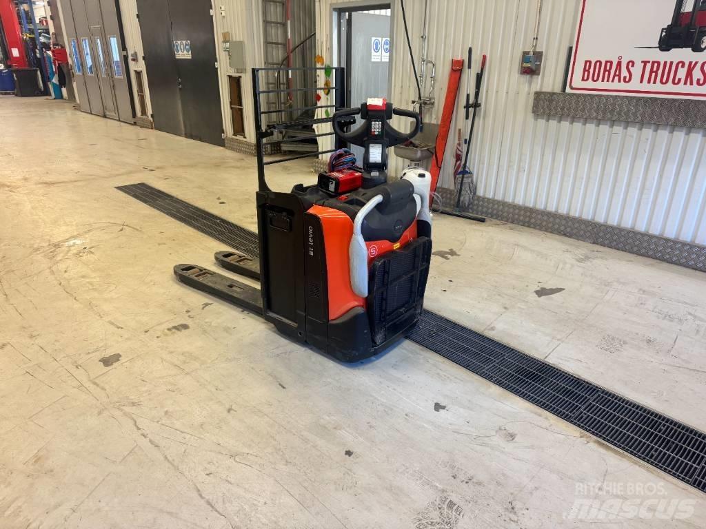 Toyota LPE 220 Транспалетни колички с платформи