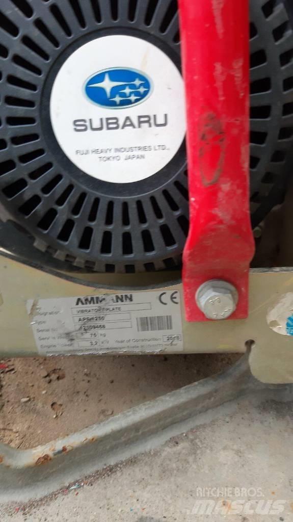 Ammann APE 1250 Уплътнители за плочи
