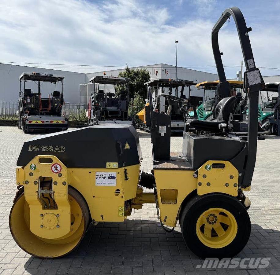 Bomag BW 138 AC Комбинирани ролки
