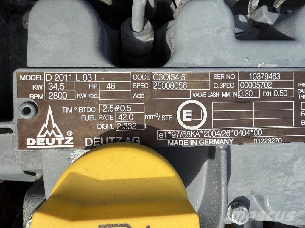 Bomag BW 138 AC Комбинирани ролки
