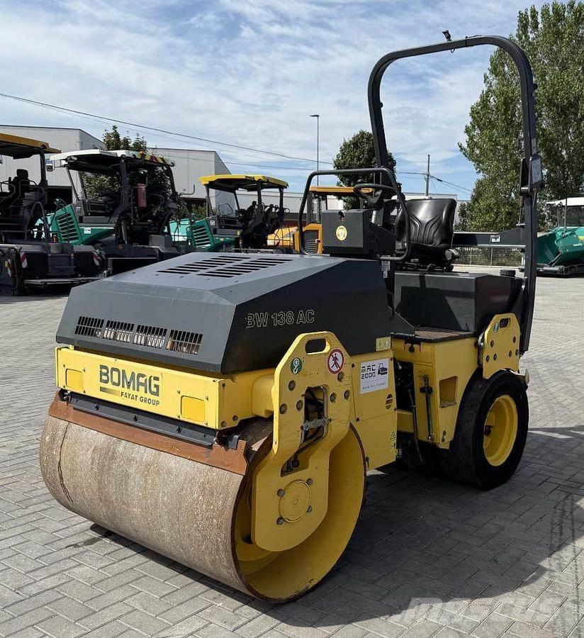 Bomag BW 138 AC Комбинирани ролки
