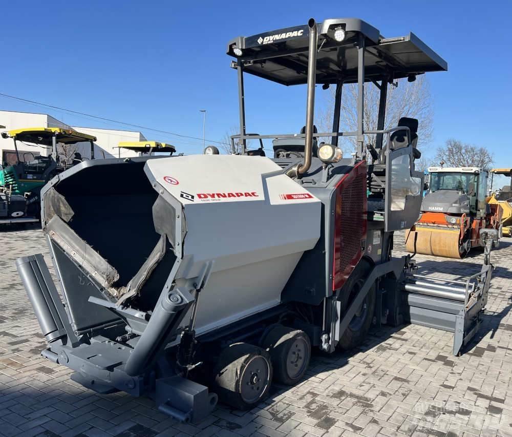 Dynapac SD 1800 W Машини за асфалт