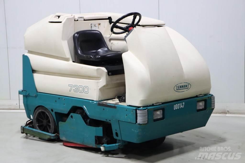 Tennant 7300E Автоматични метачки с четки