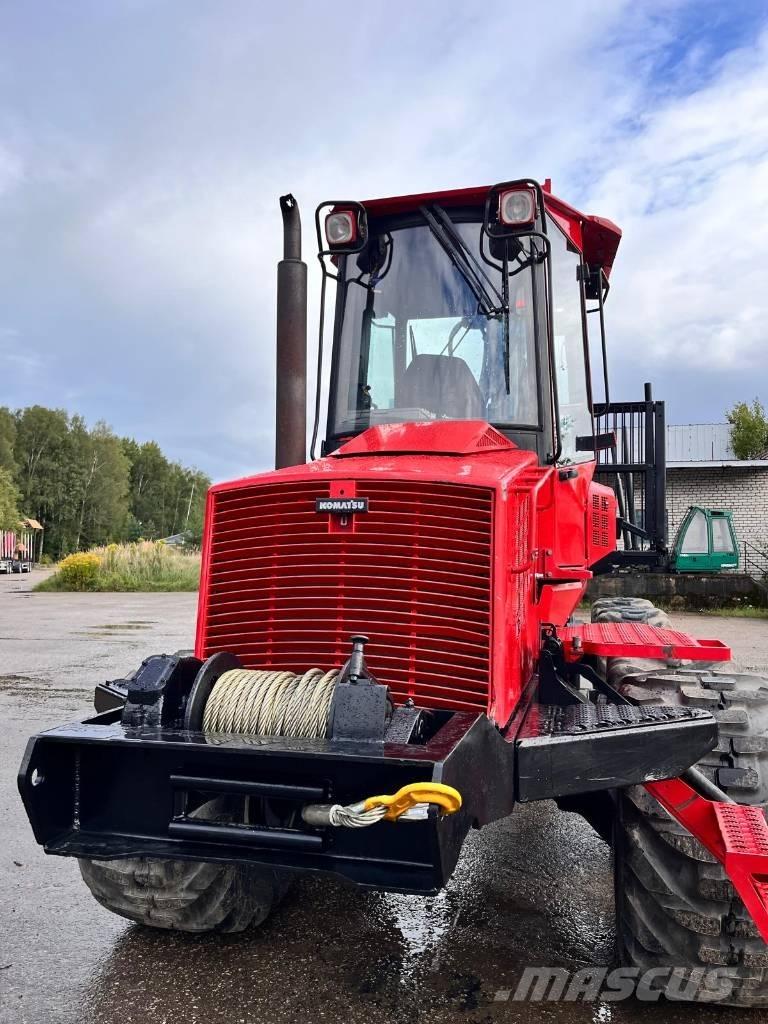 Komatsu 840 TX Форуардери