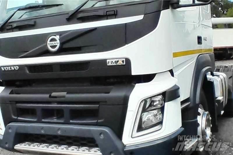 Volvo FMX 440 Други