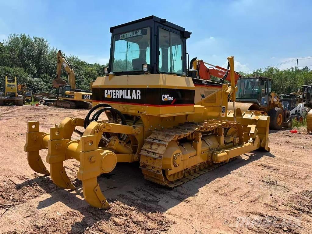CAT D 6 G Верижни булдозери
