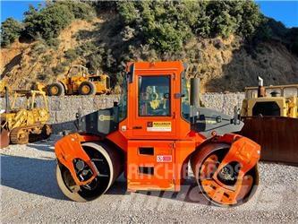 Bomag BW 170 AD Двойни барабанни ролки
