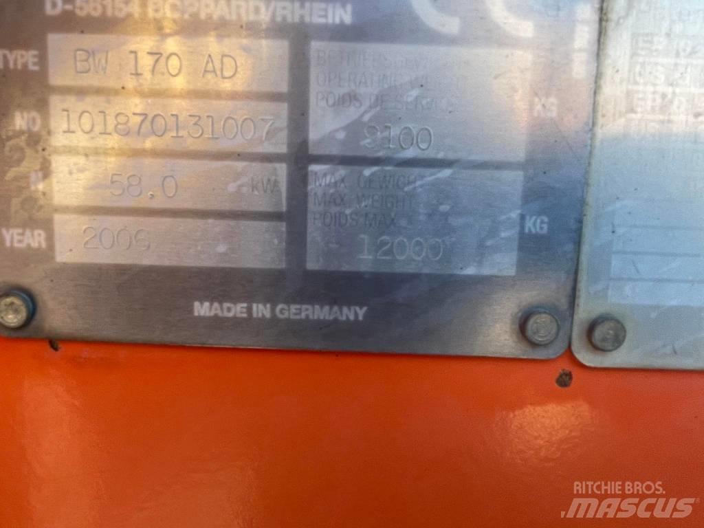 Bomag BW 170 AD Двойни барабанни ролки
