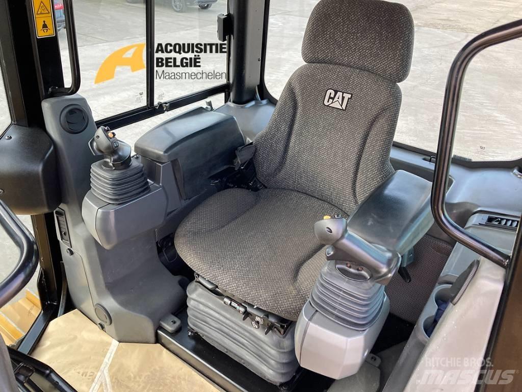 CAT D6K2 LGP Верижни булдозери
