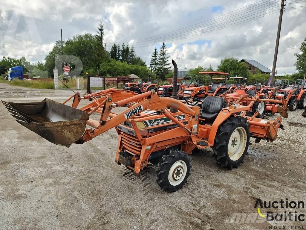 Kubota L1-R22 Трактори