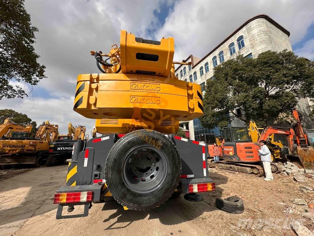 XCMG XCT 80 Всъдеходни кранове