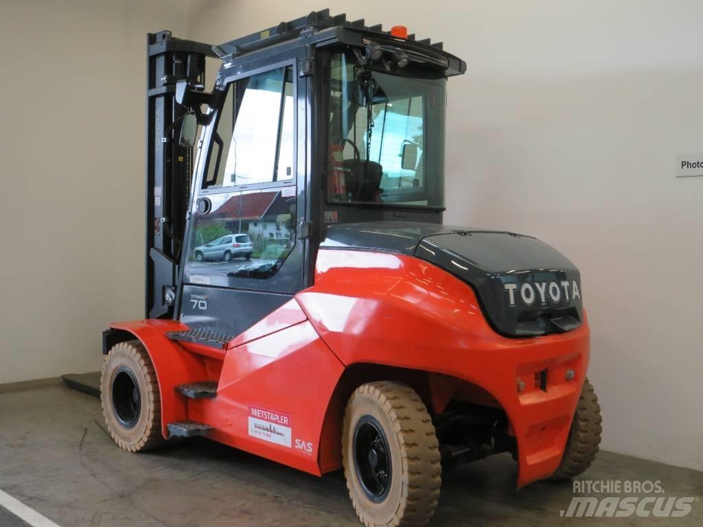 Toyota 9FBM70T Електрически вилични кари-повдигачи