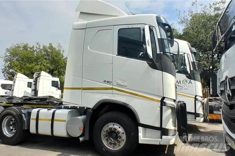 Volvo FH440 Други