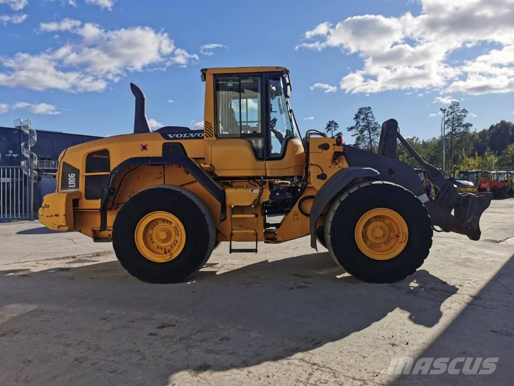 Volvo L110G Колесни товарачи
