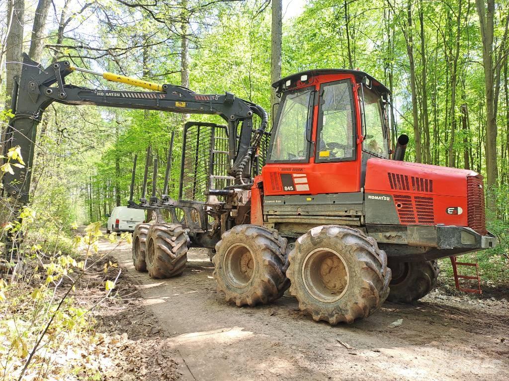 Komatsu 845 Форуардери