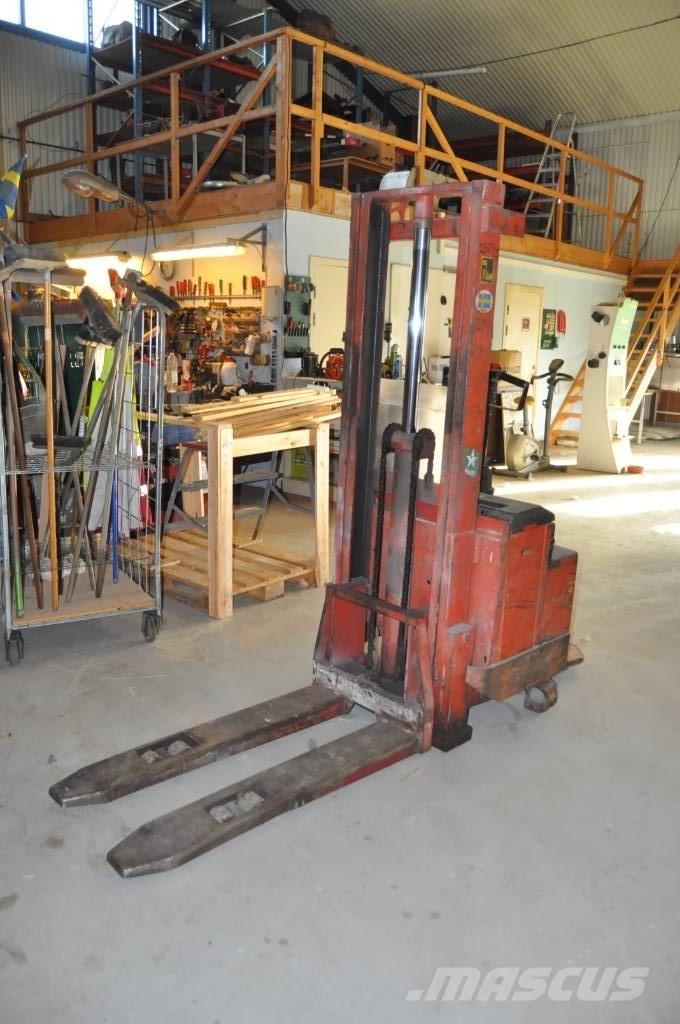 BT LGV1000 /  EL-TRUCK Електрически вилични кари-повдигачи