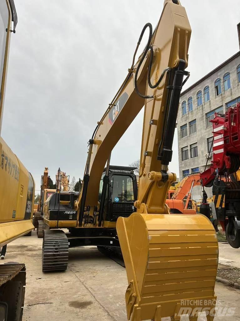 CAT 320 D Верижен екскаватор
