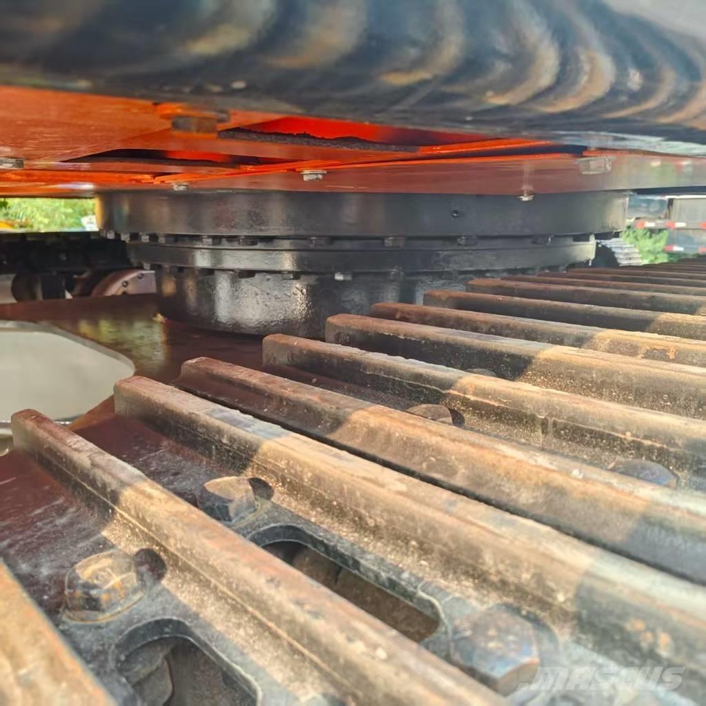 Doosan DX 300 LC Верижен екскаватор