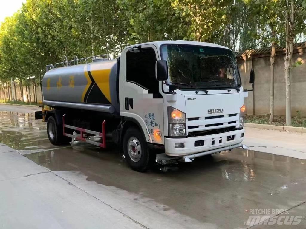 Isuzu ELF Общински/универсални превозни средства
