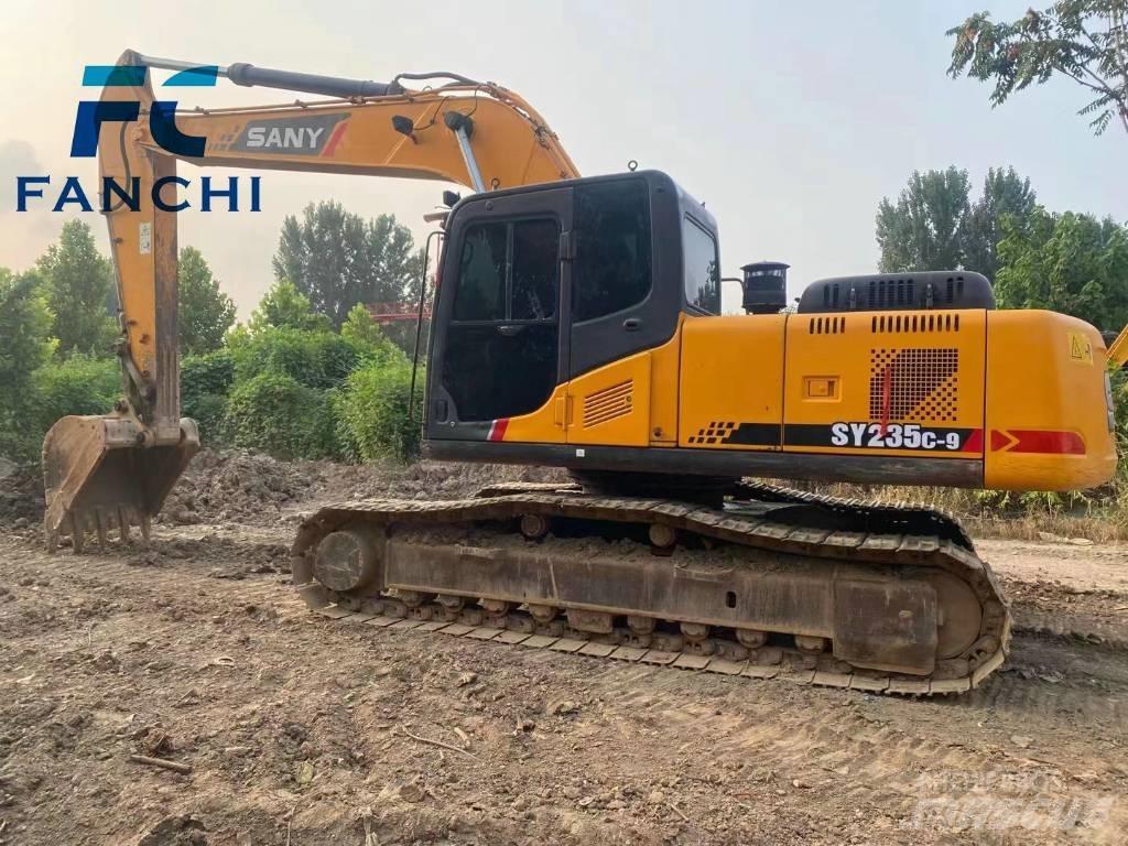 Sany SY 235 H Средни екскаватори 7т - 12т