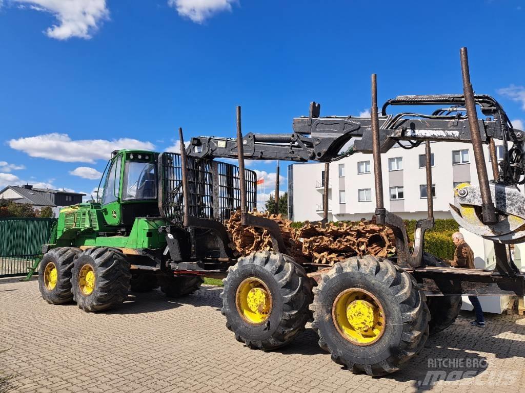 John Deere 1910G Форуардери